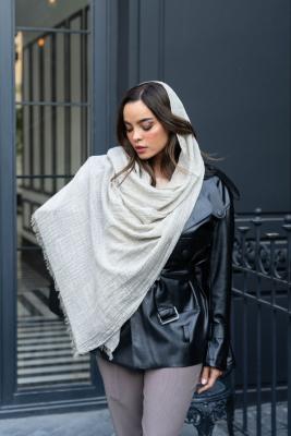 شال لینن راه راه ریز سفید